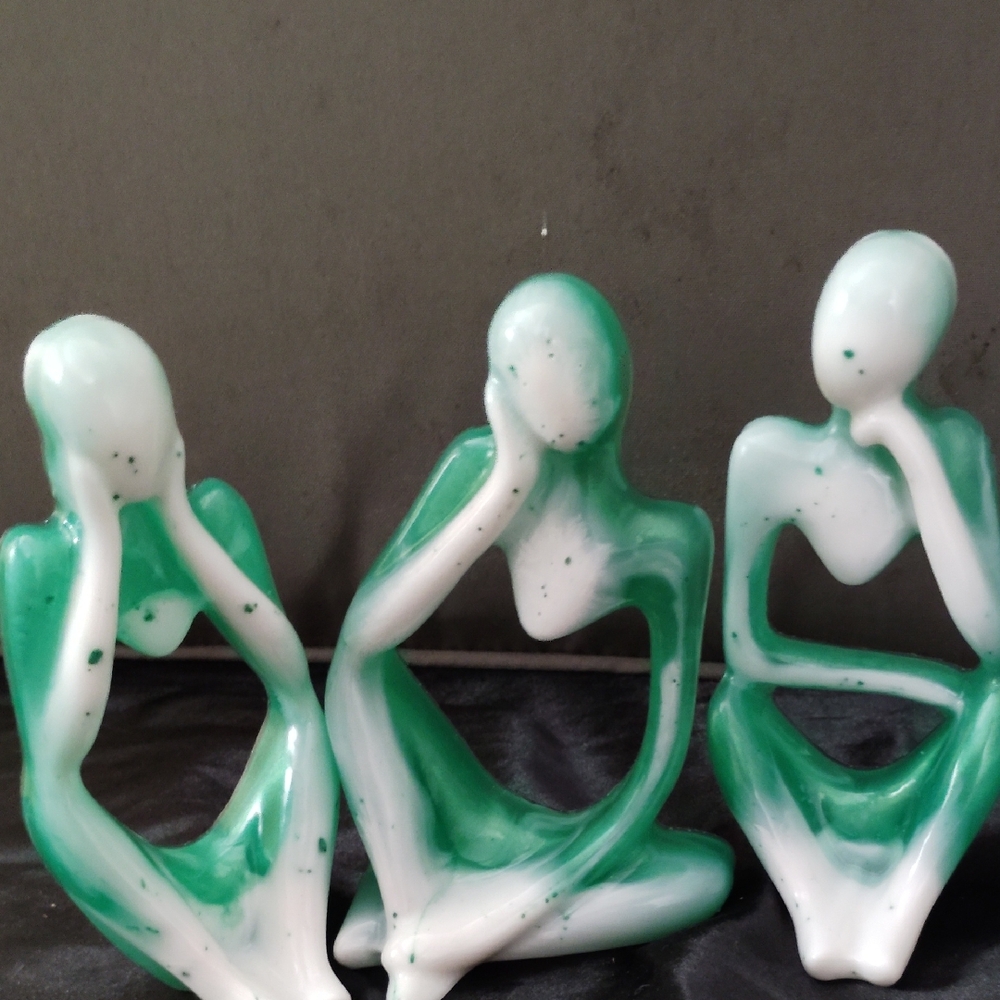 Abstract Green and White Sculpture Set